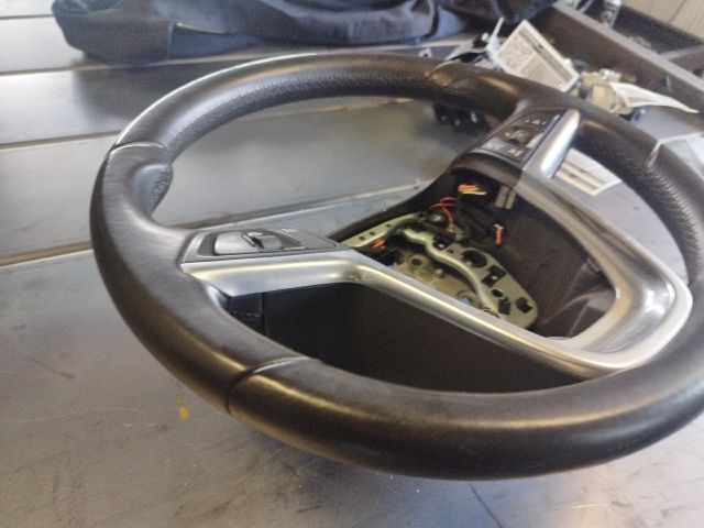 bontott OPEL INSIGNIA Multikormány