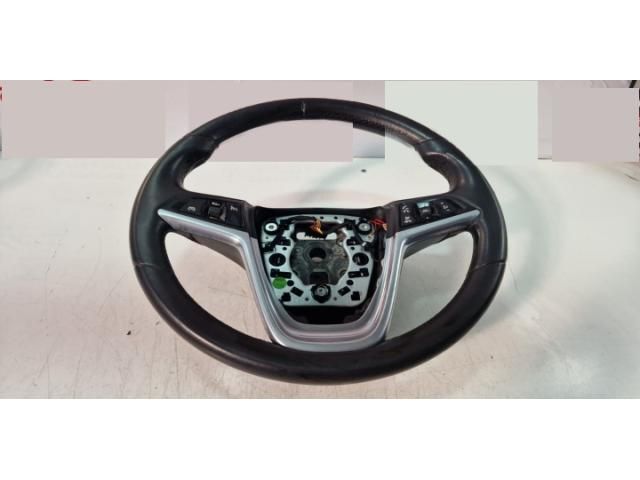 bontott OPEL INSIGNIA Multikormány