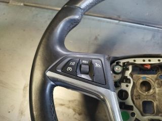 bontott OPEL INSIGNIA Multikormány