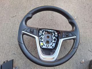 bontott OPEL INSIGNIA Multikormány