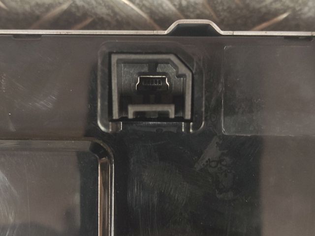 bontott OPEL INSIGNIA Multimédia Vezérlő