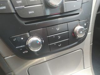 bontott OPEL INSIGNIA Padlószőnyeg