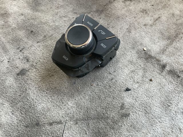 bontott OPEL INSIGNIA Rádió / CD Kapcsoló