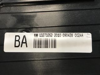 bontott OPEL INSIGNIA Rádió / CD Kapcsoló