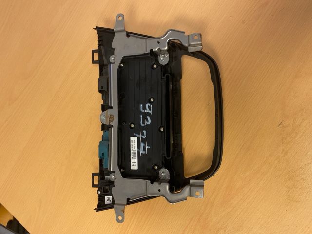 bontott OPEL INSIGNIA Rádió / CD Kapcsoló