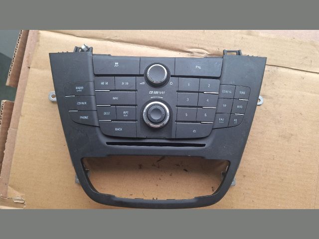 bontott OPEL INSIGNIA Rádió / CD Kapcsoló