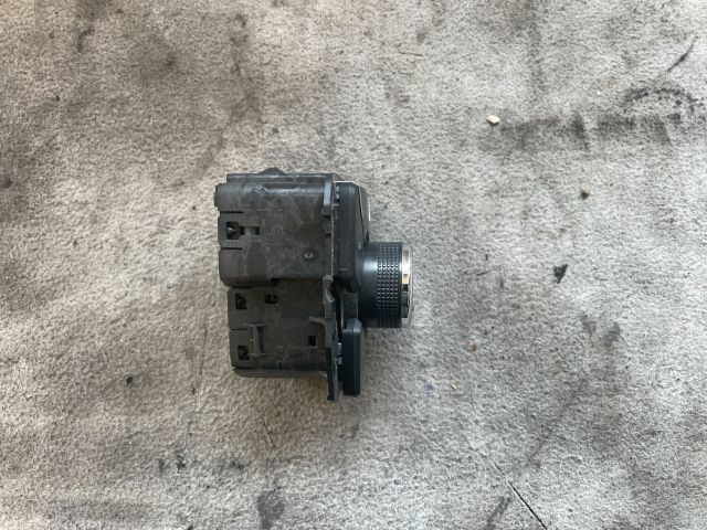 bontott OPEL INSIGNIA Rádió / CD Kapcsoló