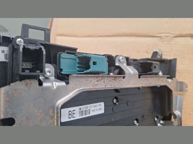 bontott OPEL INSIGNIA Rádió / CD Kapcsoló