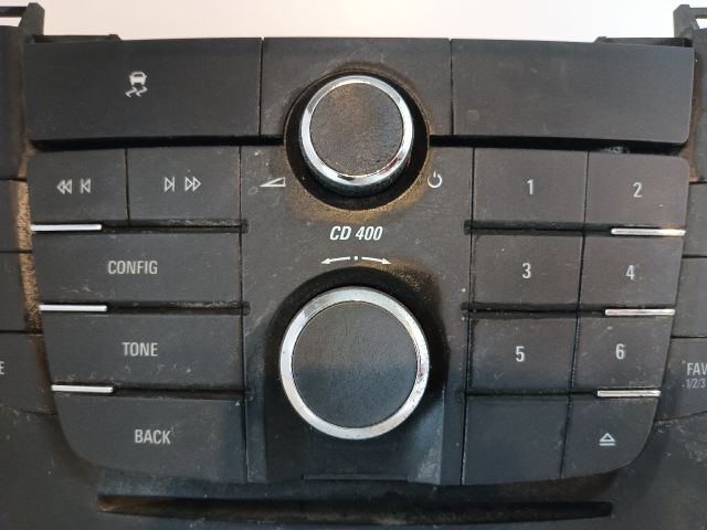 bontott OPEL INSIGNIA Rádió / CD Kapcsoló