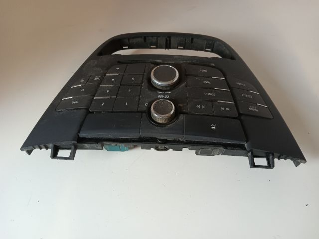 bontott OPEL INSIGNIA Rádió / CD Kapcsoló