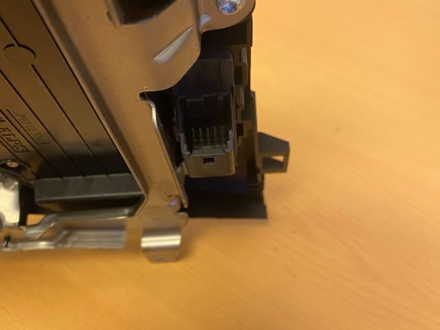 bontott OPEL INSIGNIA Rádió / CD Kapcsoló