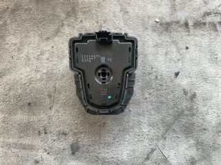 bontott OPEL INSIGNIA Rádió / CD Kapcsoló