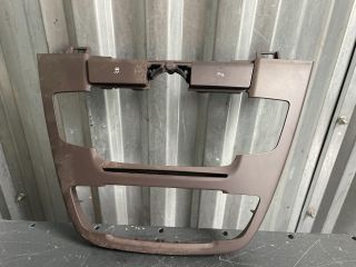 bontott OPEL INSIGNIA Rádió / CD Keret