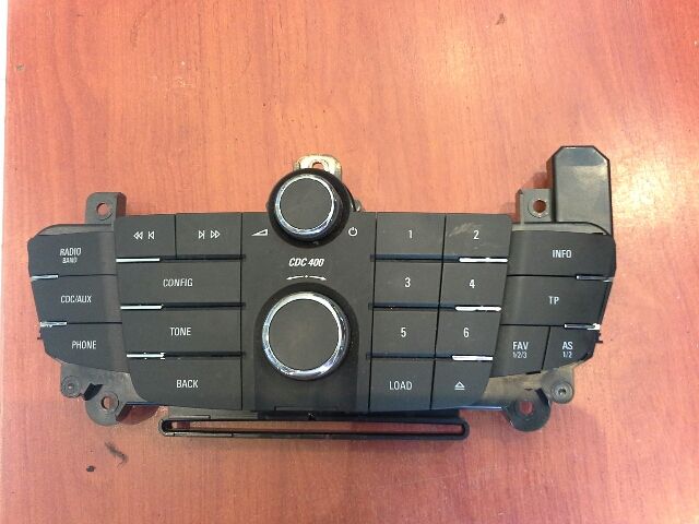 bontott OPEL INSIGNIA Rádió / CD