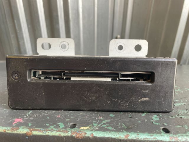 bontott OPEL INSIGNIA Rádió / CD