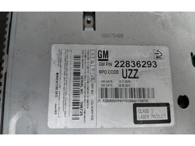 bontott OPEL INSIGNIA Rádió / CD