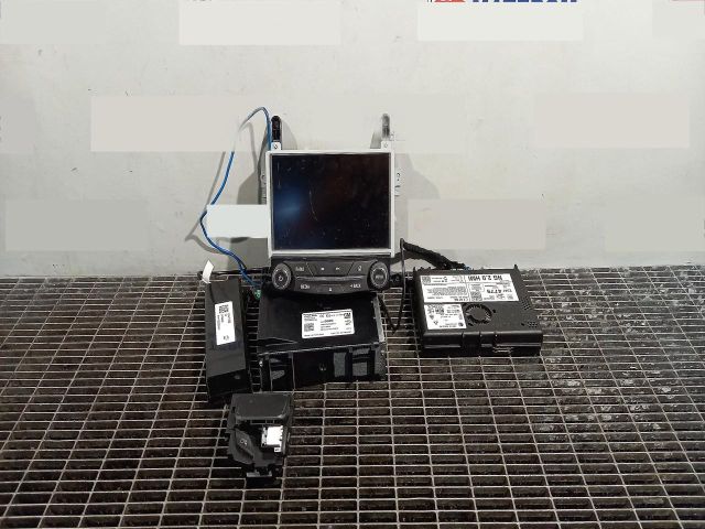 bontott OPEL INSIGNIA Rádió / CD