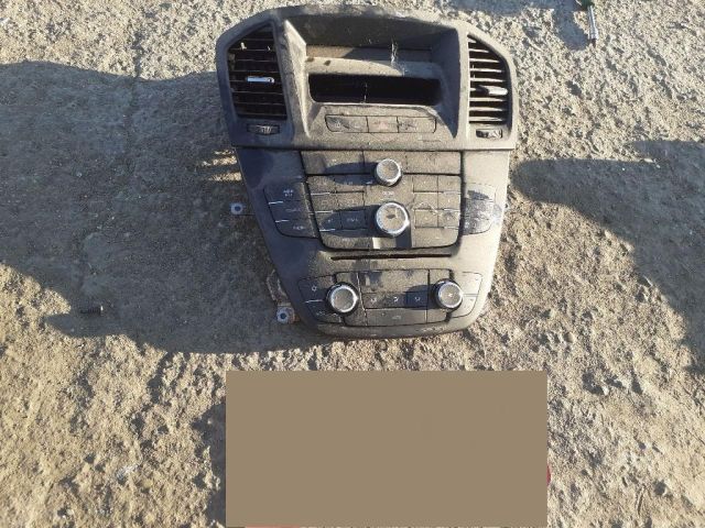 bontott OPEL INSIGNIA Rádió / CD