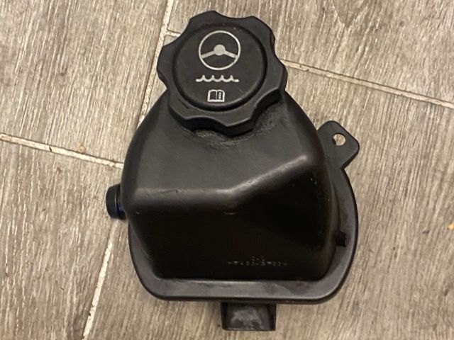 bontott OPEL INSIGNIA Szervóolaj Tartály