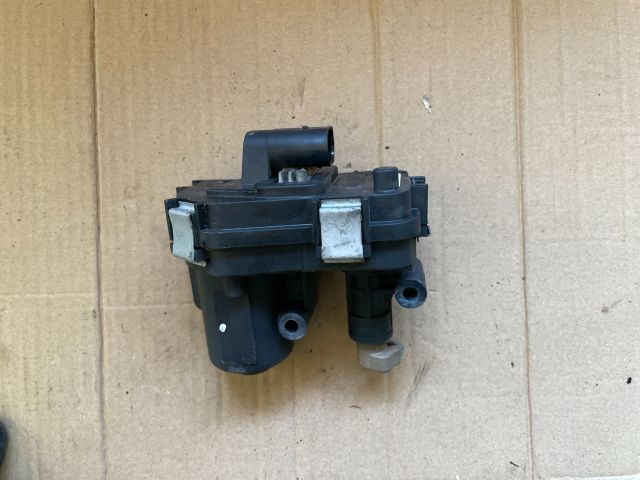 bontott OPEL INSIGNIA Szívósor Elektronika