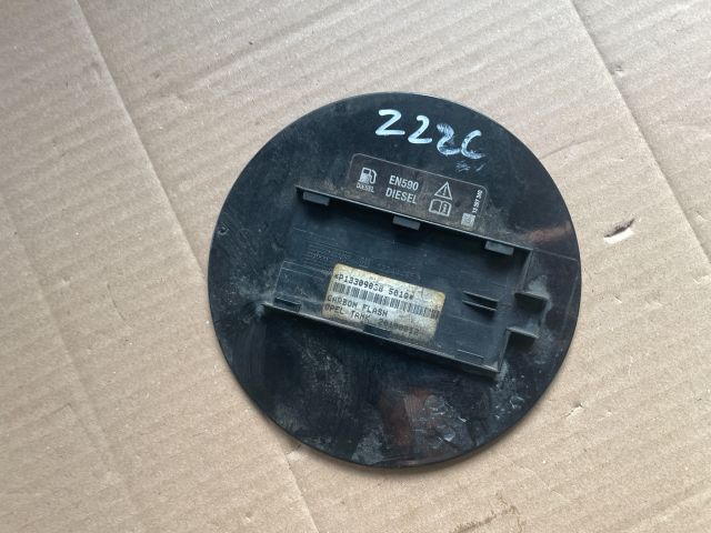 bontott OPEL INSIGNIA Tankajtó