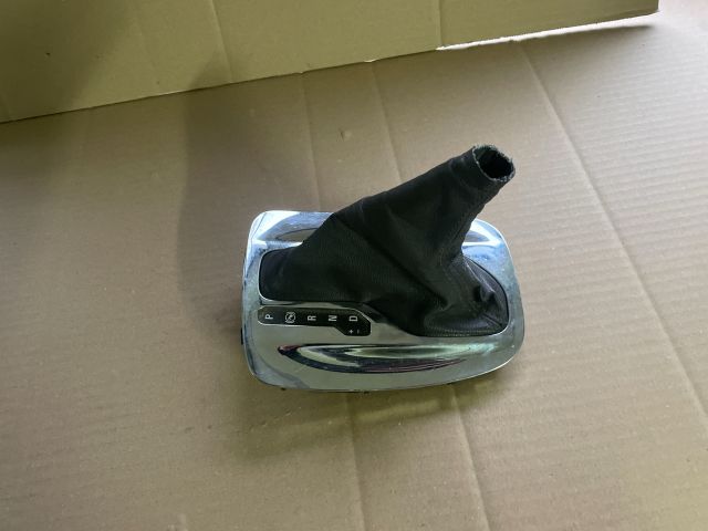 bontott OPEL INSIGNIA Váltószoknya