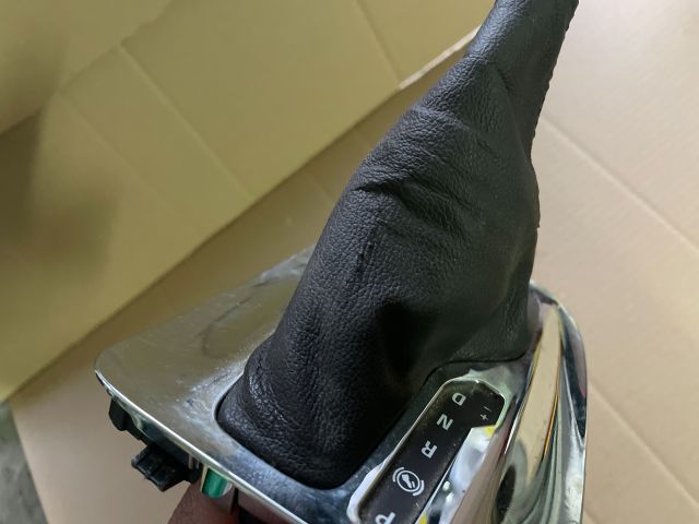 bontott OPEL INSIGNIA Váltószoknya