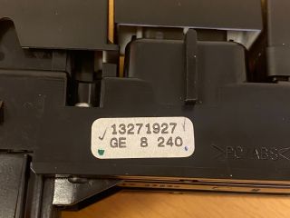 bontott OPEL INSIGNIA Vészvillogó Kapcsoló