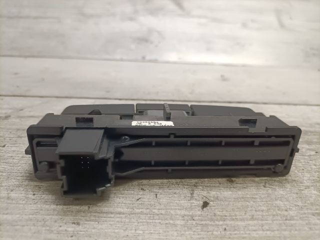 bontott OPEL INSIGNIA Vészvillogó Kapcsoló