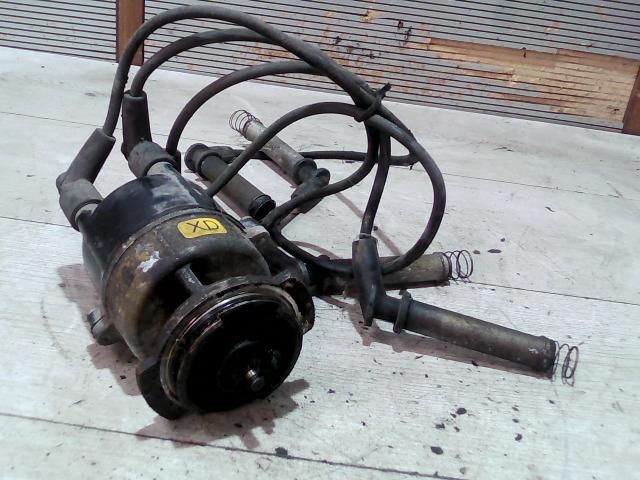 bontott OPEL KADETT Gyújtáselosztó és Gyertya Kábel