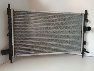 bontott OPEL KADETT Vízhűtő Radiátor (Nem klímás)