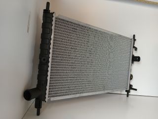 bontott OPEL KADETT Vízhűtő Radiátor (Nem klímás)