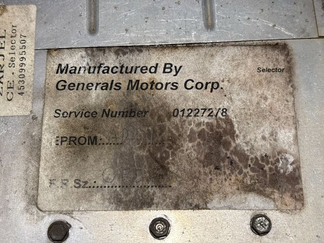 bontott OPEL KADETT Motorvezérlő