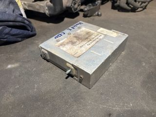 bontott OPEL KADETT Motorvezérlő