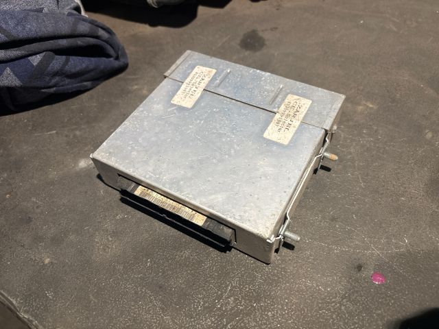 bontott OPEL KADETT Motorvezérlő