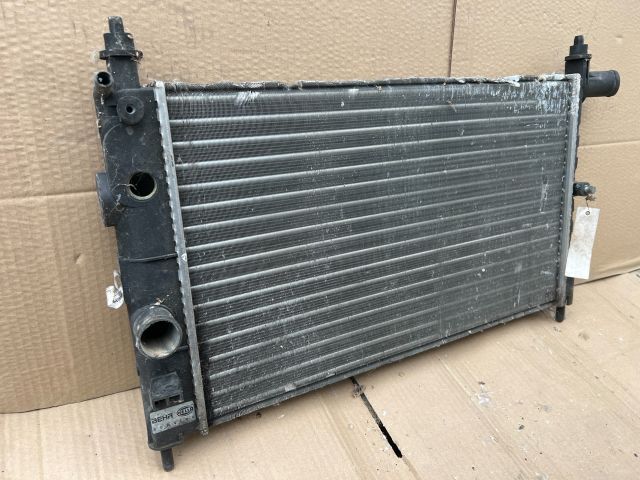 bontott OPEL KADETT Vízhűtő Radiátor (Nem klímás)