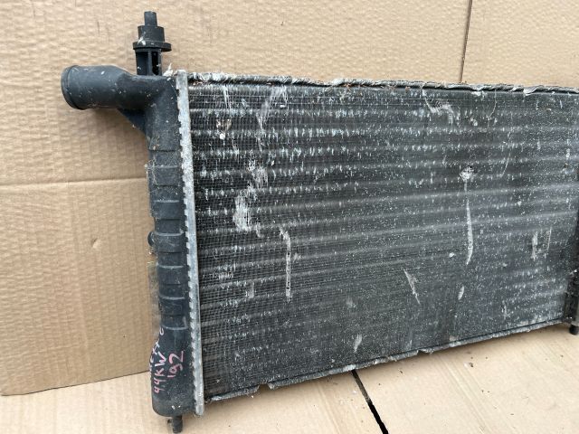 bontott OPEL KADETT Vízhűtő Radiátor (Nem klímás)