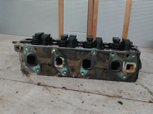 bontott OPEL KADETT Hengerfej