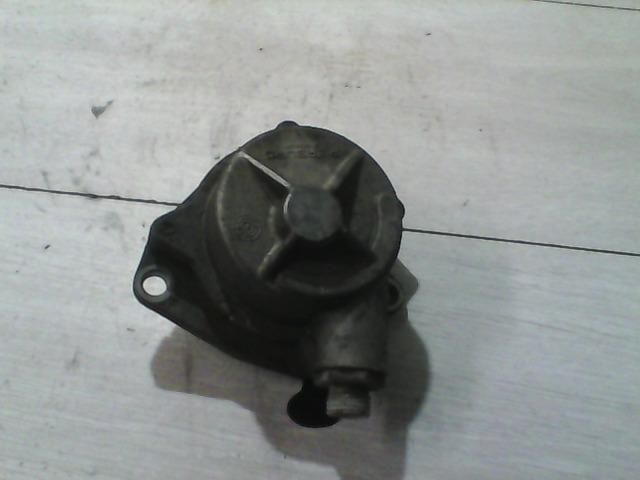 bontott OPEL KADETT Vákumpumpa