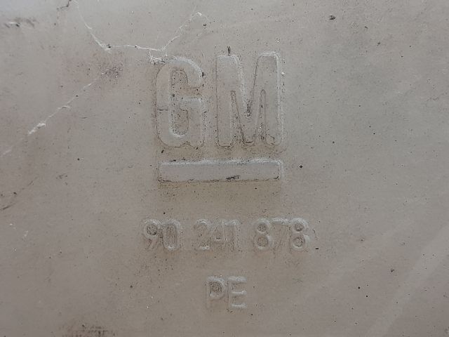 bontott OPEL KADETT Ablakmosó Tartály