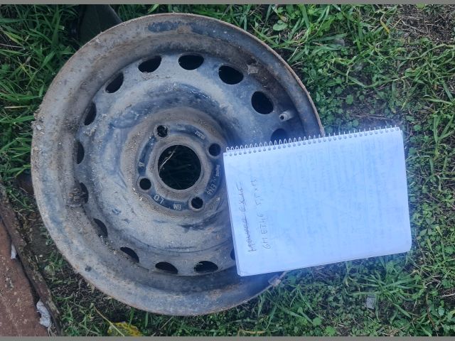 bontott OPEL KADETT Acélfelni (1 db)