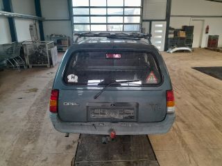 bontott OPEL KADETT Bal hátsó Ablakemelő Szerkezet (Mechanikus)