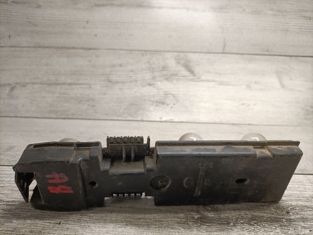 bontott OPEL KADETT Bal Hátsó Lámpa Foglalat