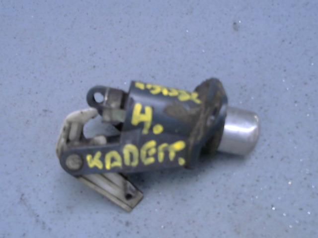 bontott OPEL KADETT Csomagtérajtó Zárbetét