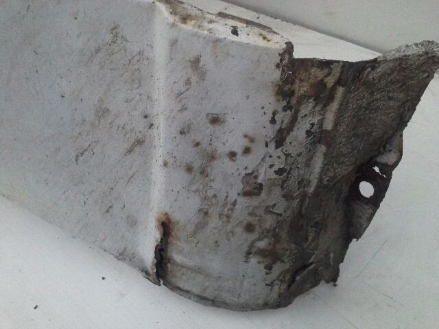 bontott OPEL KADETT Jobb első Sárvédő