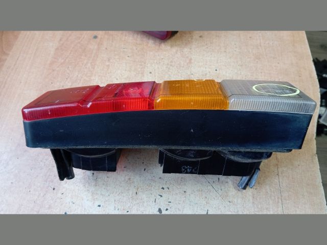 bontott OPEL KADETT Jobb Hátsó Lámpa