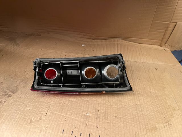 bontott OPEL KADETT Jobb Hátsó Lámpa