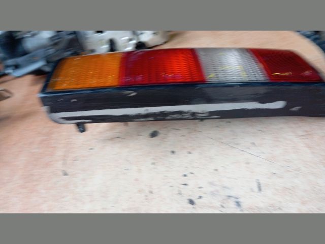 bontott OPEL KADETT Jobb Hátsó Lámpa