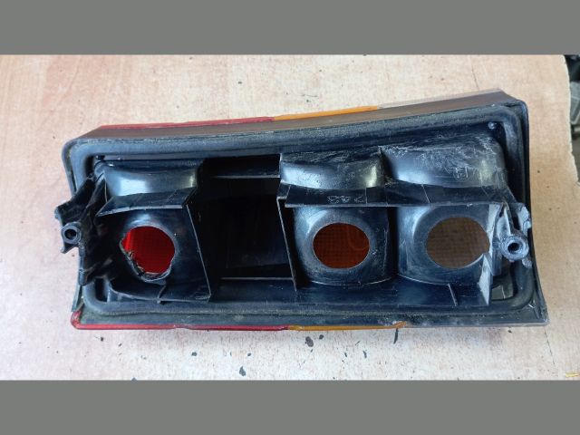 bontott OPEL KADETT Jobb Hátsó Lámpa