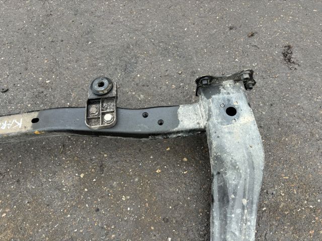 bontott OPEL KARL Első Bölcső